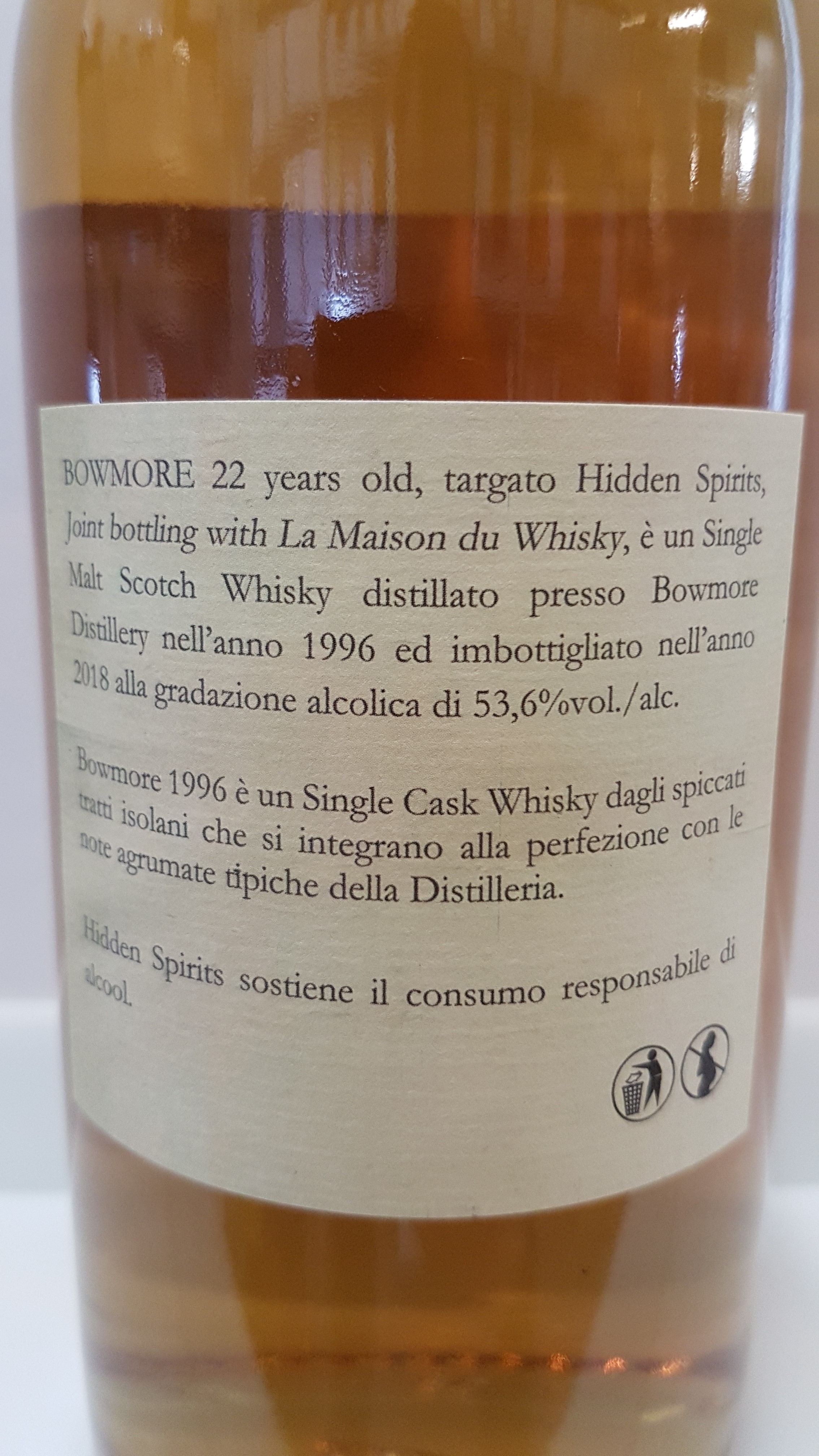 Bowmore 22y - Hidden Spirits
